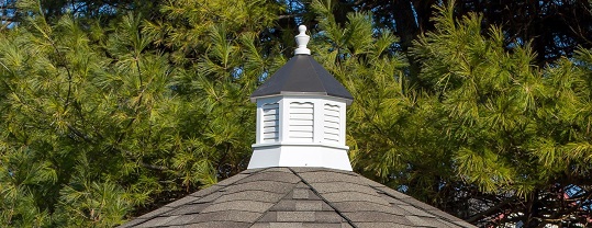 White vinyl octagon gazebo pergola.