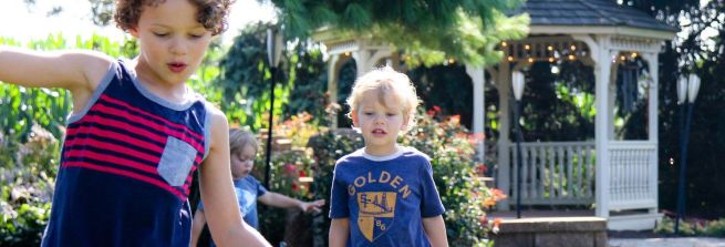 kids playing in backyard